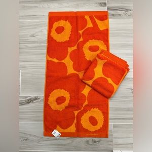 NWT Set of Marimekko Towels | Orange